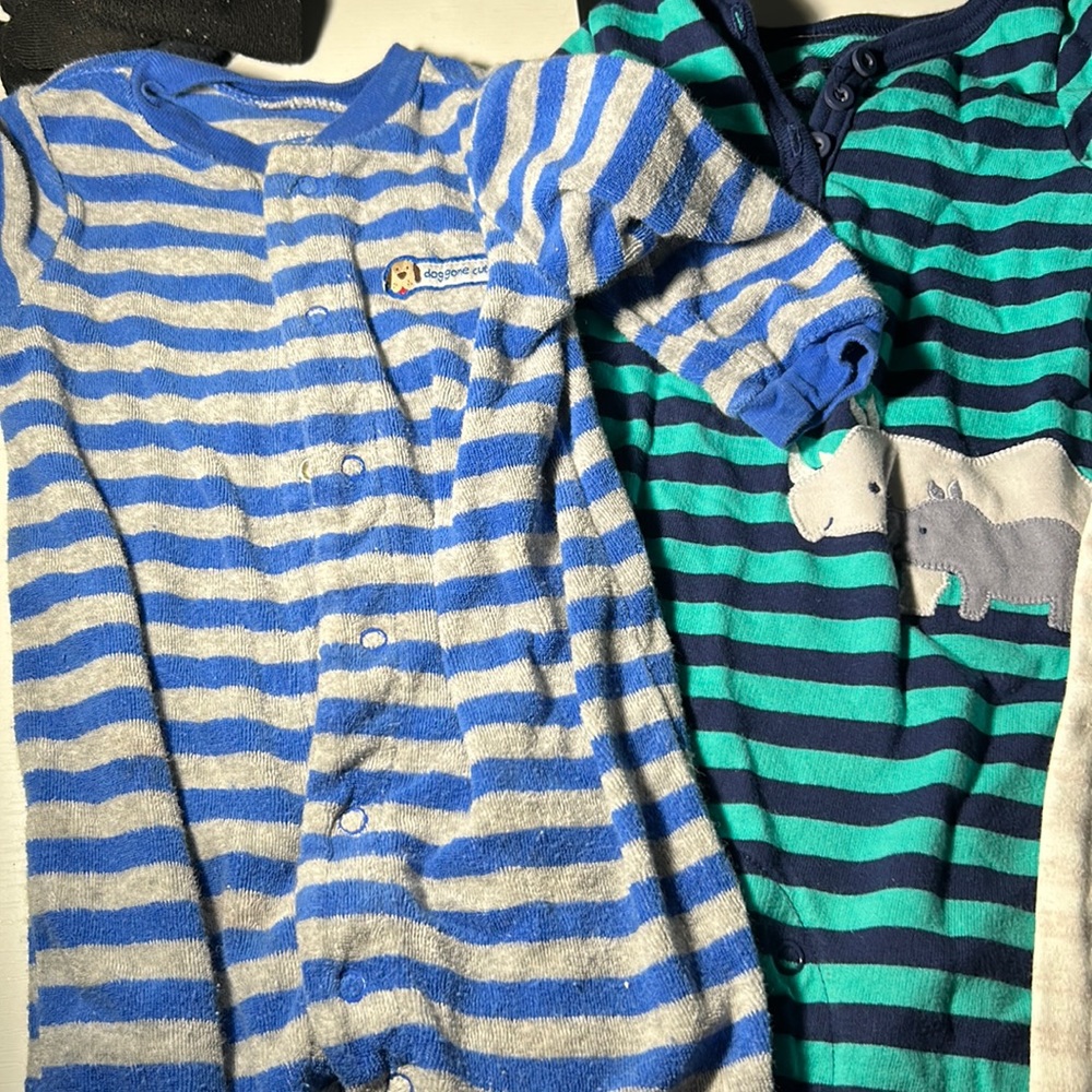 CARTERS FOOTIES BOYS 9M
